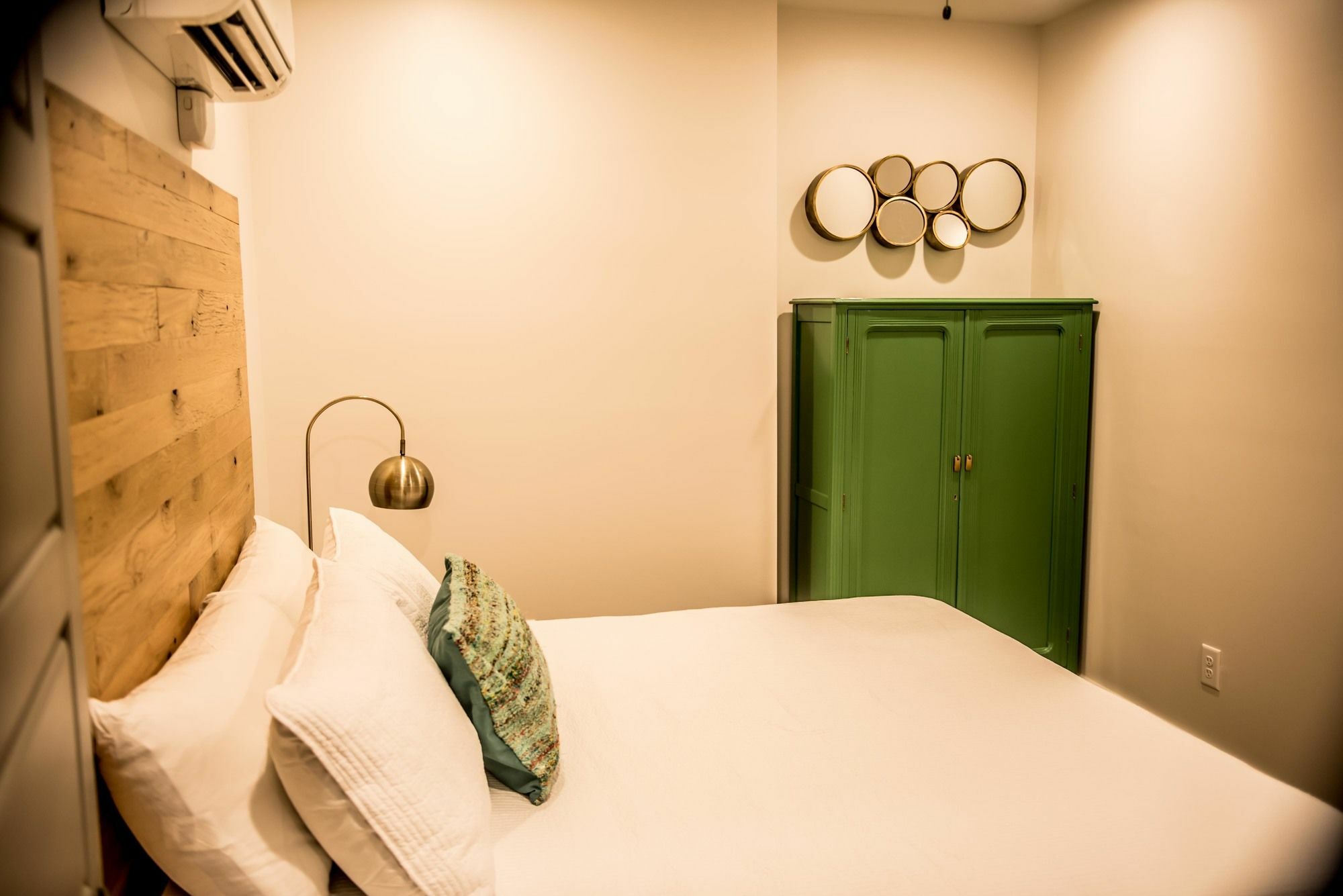 Hotel 493 King Two Bedroom Suites