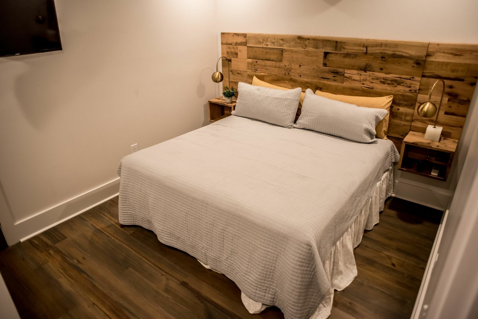 493 King Two Bedroom Suites Charleston