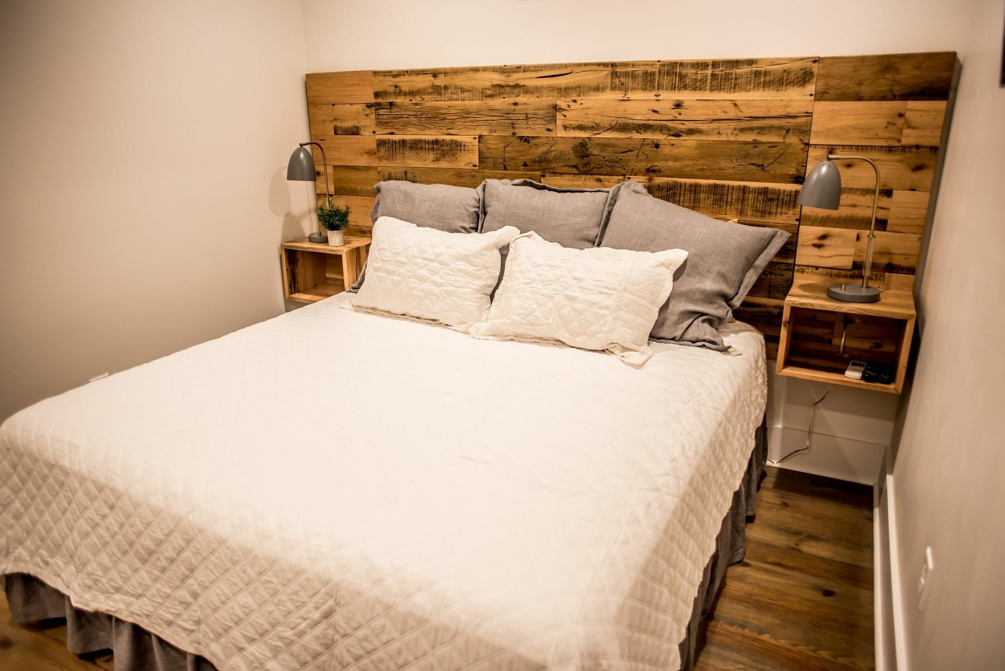 493 King Two Bedroom Suites Hotel