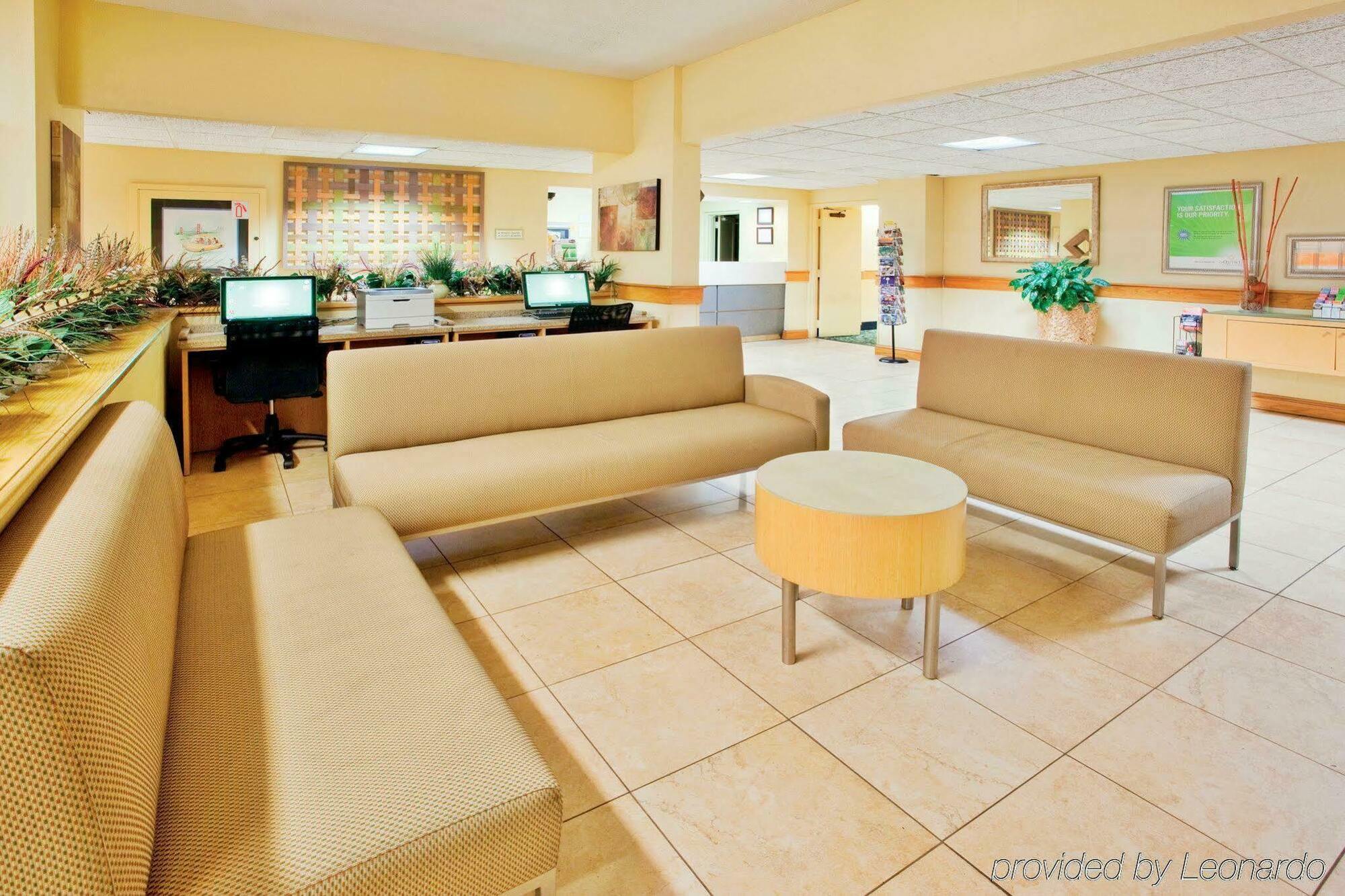 Hotel La Quinta By Wyndham Riverview Charleston