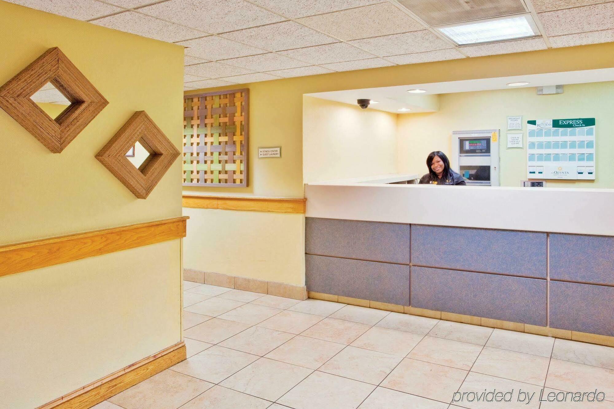La Quinta By Wyndham Riverview 3*