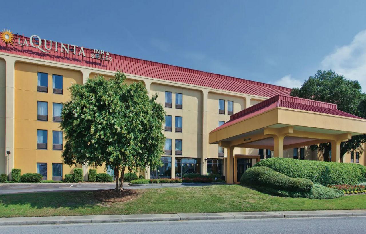 La Quinta By Wyndham Riverview Hotel