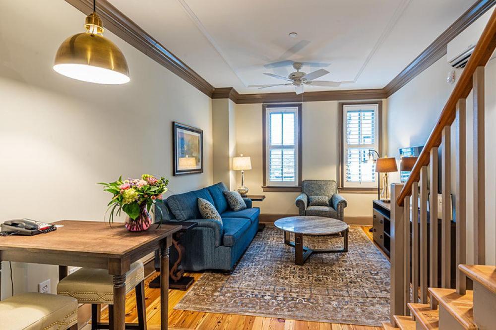 Andrew Pinckney Hotel Charleston